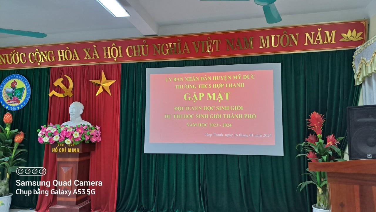 Gặp mặt đội học sinh dự thi học sinh giỏi Thành phố